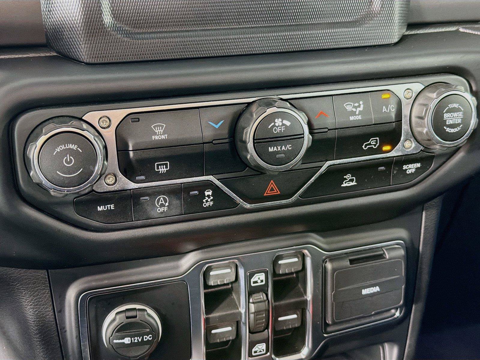 Used 2023 Jeep Wrangler Unlimited Sport AWD/4WD image 21