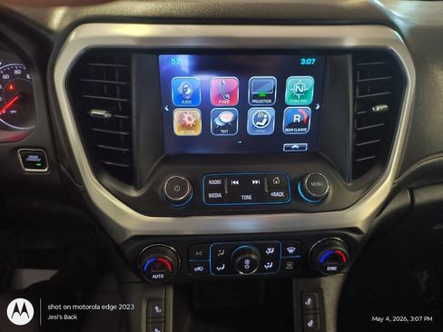 Used 2019 GMC Acadia SLT AWD/4WD image 15