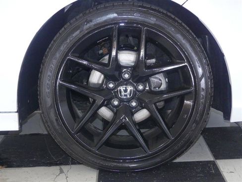 Used 2022 Honda Civic Sport image 29