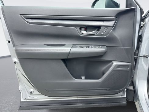 Used 2024 Honda CR-V Sport-L image 9