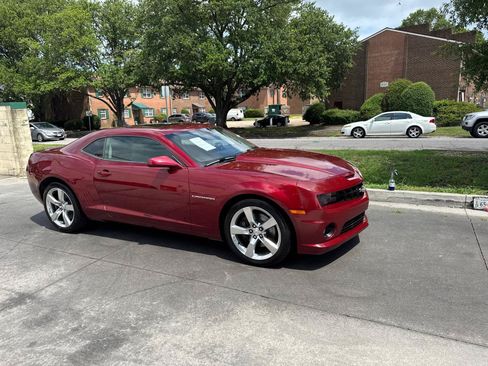 Used 2011 Chevrolet Camaro SS w/ RS Package RWD image 6