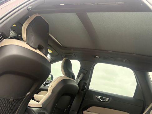 New 2026 Volvo XC60 B5 Core w/ Protection Package Premier AWD/4WD image 23