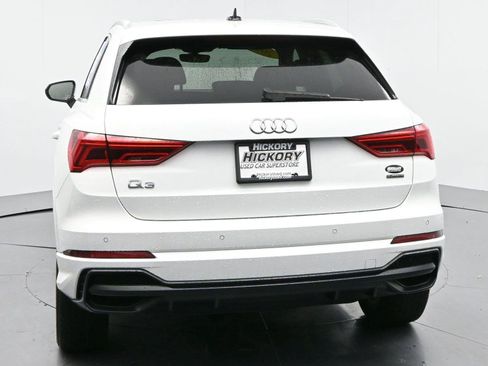 Used 2021 Audi Q3 2.0T Premium w/ Convenience Package AWD/4WD image 6
