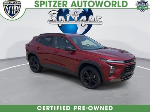 Certified 2024 Chevrolet Trax ACTIV w/ Driver Confidence Package FWD image 2