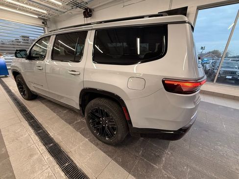 New 2026 Jeep Grand Wagoneer Limited AWD/4WD image 6
