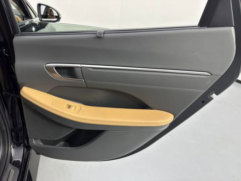 Used 2022 Hyundai Sonata Limited w/ Cargo Package image 43