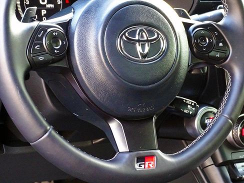 Used 2024 Toyota GR86 Premium RWD image 29