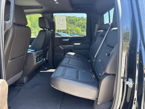 Used 2022 GMC Sierra 2500 Denali w/ Denali Ultimate Package image 25