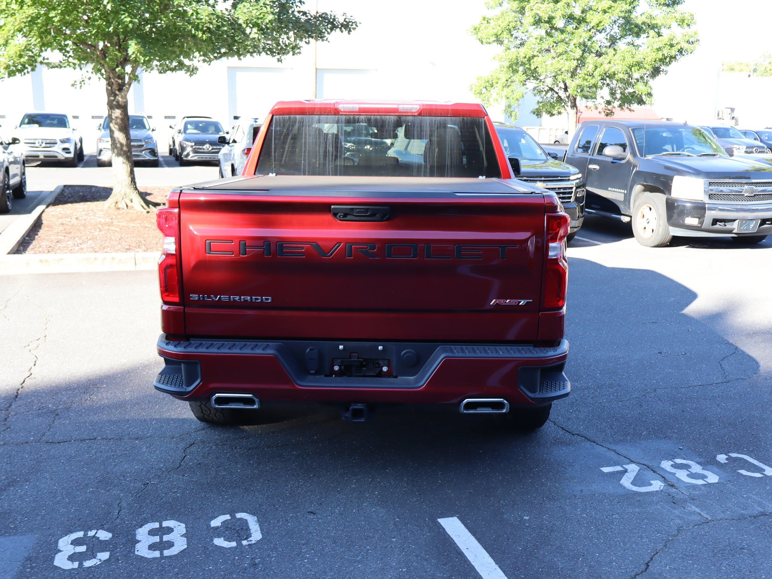 Used 2023 Chevrolet Silverado 1500 RST w/ Z71 Off-Road Package AWD/4WD image 9