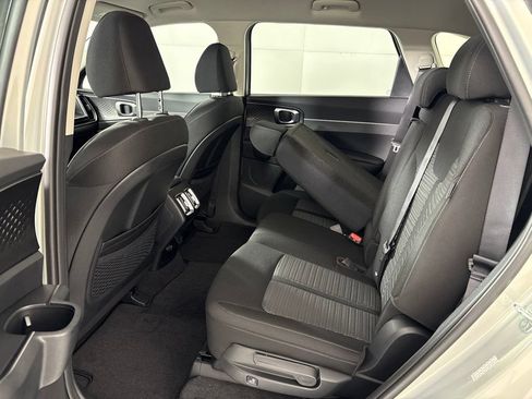 New 2026 Kia Sorento LX FWD image 23