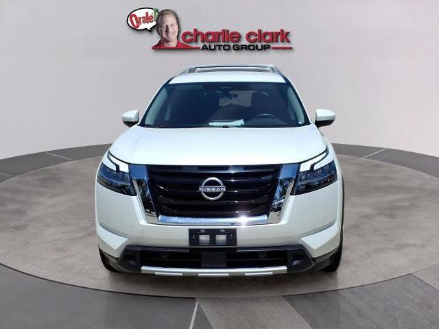 Certified 2024 Nissan Pathfinder SL FWD image 9