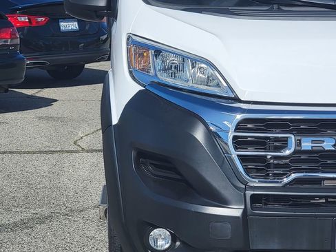 Used 2023 RAM ProMaster 2500 image 3