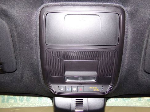 New 2026 GMC Acadia Elevation w/ Elevation Premium Package image 19