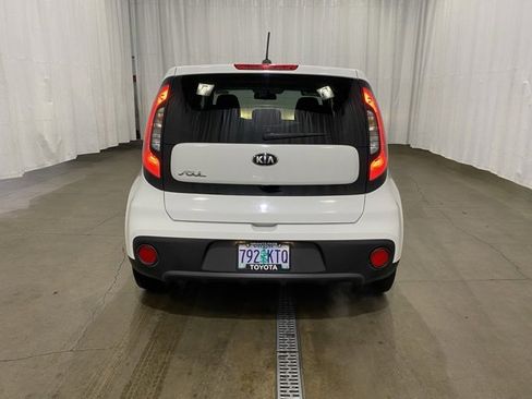 Used 2018 Kia Soul image 5