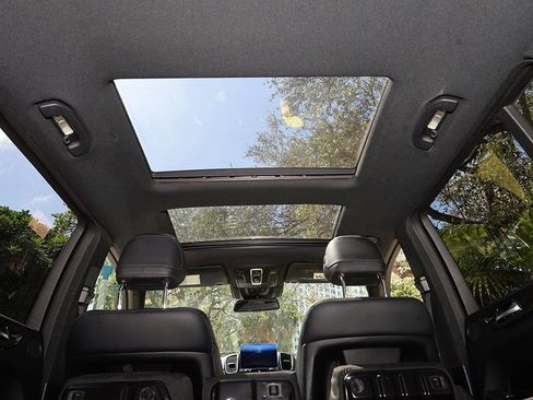 Used 2017 Mercedes-Benz GLS 450 GLS 450 4MATIC SUV image 11