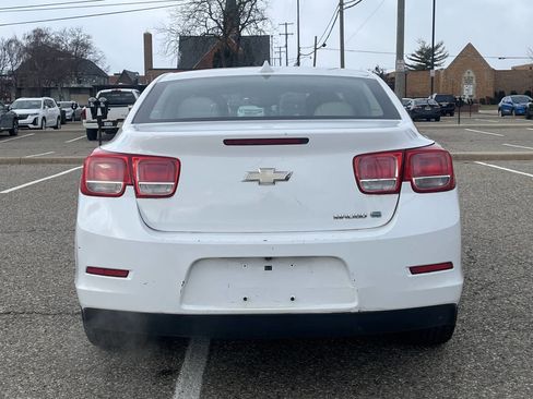 Used 2013 Chevrolet Malibu Eco w/ Power Convenience Package image 7