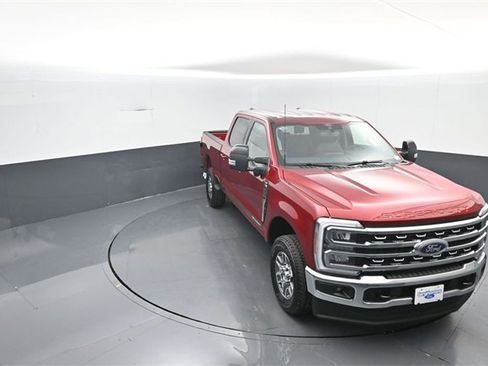 New 2026 Ford F250 Lariat w/ FX4 Off-Road Package image 22