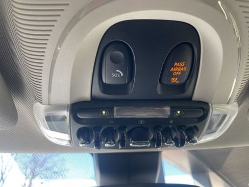 Certified 2024 MINI Cooper 2-Door Hardtop image 24