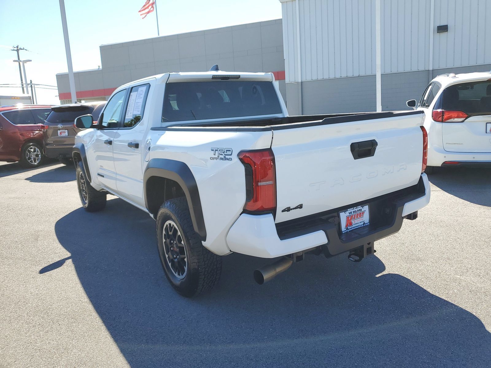 Used 2024 Toyota Tacoma TRD Off-Road AWD/4WD image 3