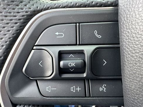 Certified 2026 Toyota Tacoma TRD Off-Road AWD/4WD image 35