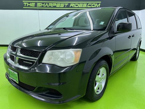 Used 2012 Dodge Grand Caravan SXT w/ Entertainment Group 1 FWD image 5