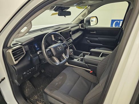 Used 2022 Toyota Tundra SR5 image 12