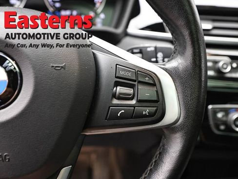 Used 2018 BMW X2 xDrive28i w/ Convenience Package AWD/4WD image 16