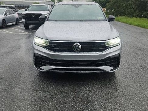 Used 2023 Volkswagen Tiguan SE R-Line FWD image 8