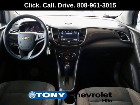 Used 2018 Chevrolet Trax LS image 11