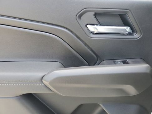 New 2026 Chevrolet Colorado LT image 8