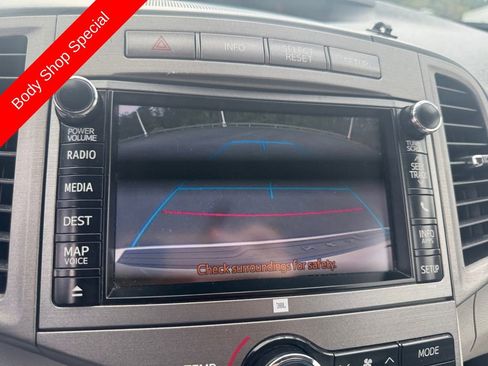 Used 2013 Toyota Venza Limited image 18