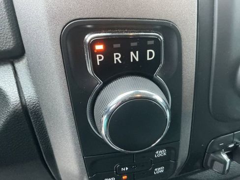 Used 2018 RAM 1500 Express image 30