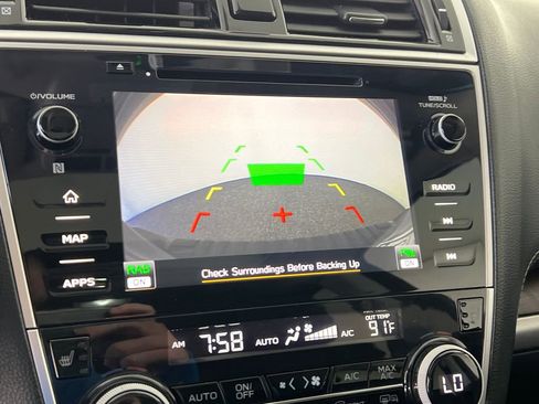 Used 2019 Subaru Outback 2.5i Limited AWD/4WD image 22
