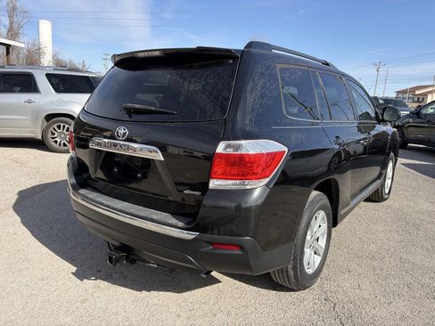 Used 2013 Toyota Highlander SE image 7