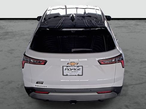 New 2026 Chevrolet Equinox LT image 3