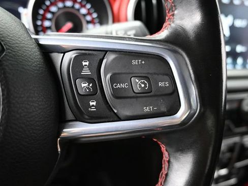 Used 2021 Jeep Gladiator Rubicon AWD/4WD image 26