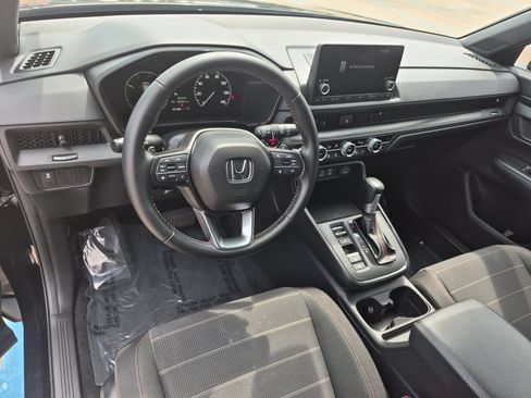 Certified 2025 Honda CR-V Sport image 11