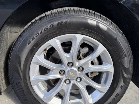 Used 2018 Chevrolet Equinox LT image 22