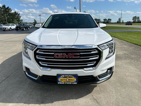 Used 2023 GMC Terrain SLT image 33