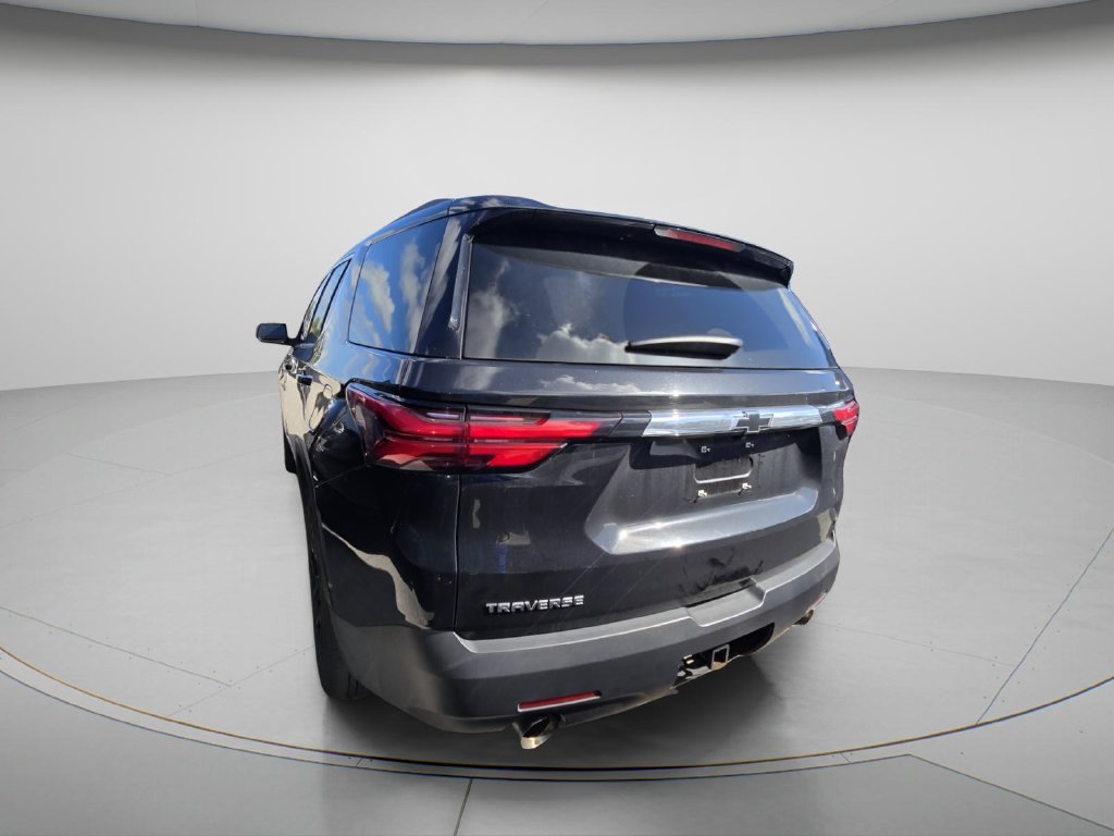 Used 2023 Chevrolet Traverse LT FWD image 5