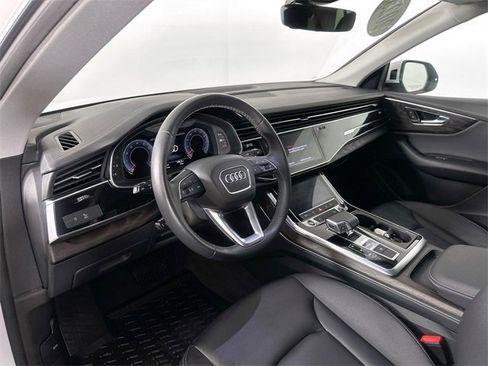 Used 2023 Audi Q8 Premium w/ Convenience Package image 20