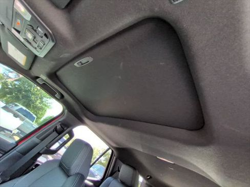 Certified 2026 Toyota 4Runner TRD Off-Road Premium AWD/4WD image 19