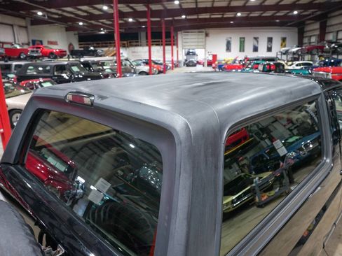 Used 1996 Ford Bronco XLT image 20