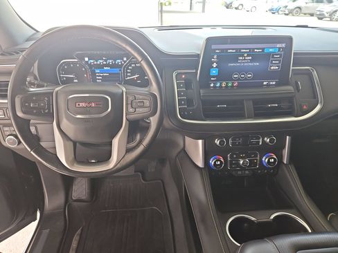 Used 2021 GMC Yukon XL SLT w/ Rear Media and Nav Package AWD/4WD image 7