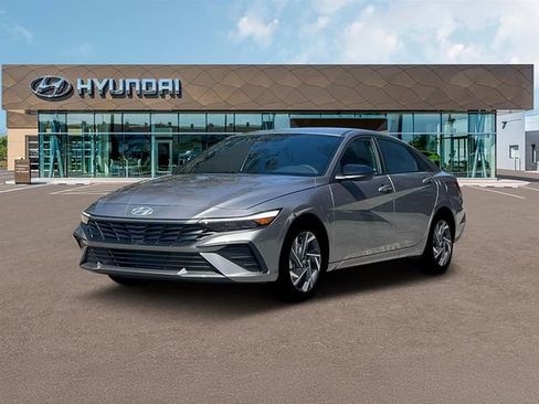 New 2025 Hyundai Elantra Sport image 1