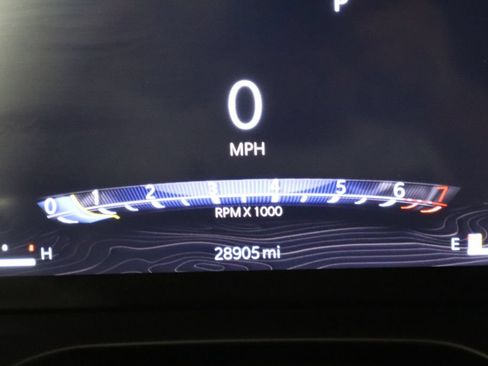 Used 2025 Jeep Grand Cherokee Altitude RWD image 42
