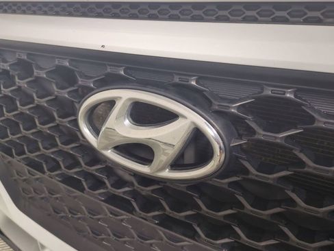Used 2018 Hyundai Kona SEL w/ SEL Tech Package 02 FWD image 13