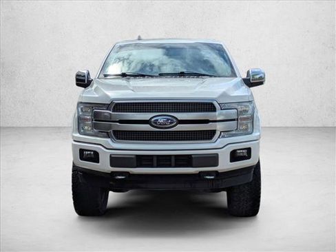 Used 2019 Ford F150 Platinum w/ Equipment Group 701A Luxury AWD/4WD image 2