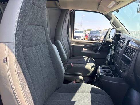 New 2026 GMC Savana 2500 Extended w/ Driver Convenience Package RWD image 25