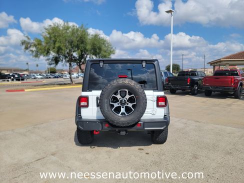 Used 2019 Jeep Wrangler Unlimited Rubicon image 6